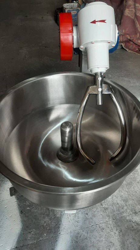 خمیرگیر ۶۰ کیلویی مدل b60 برکت